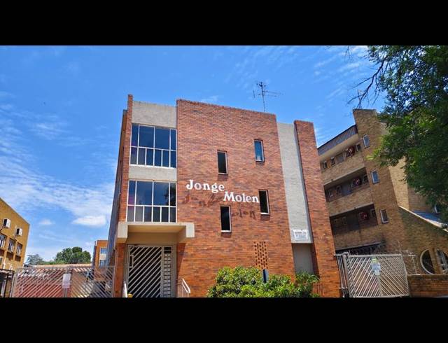 1 BEDROOM PROPERTY TO RENT IN DIE BULT